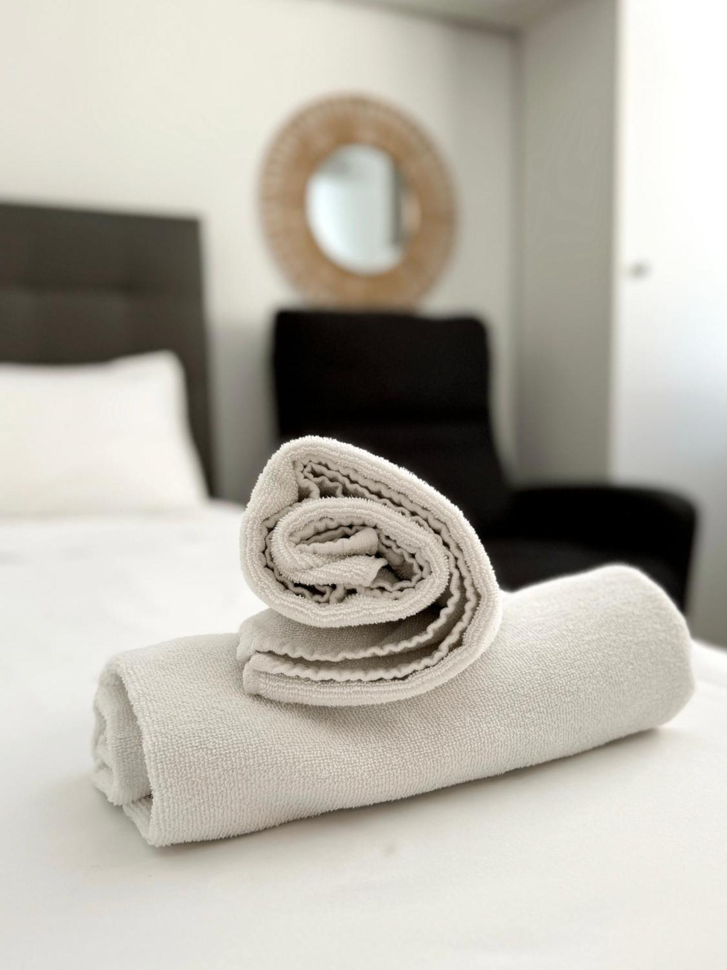 Stylish City Centre Studio - Grand Central House Gibraltar Exteriér fotografie